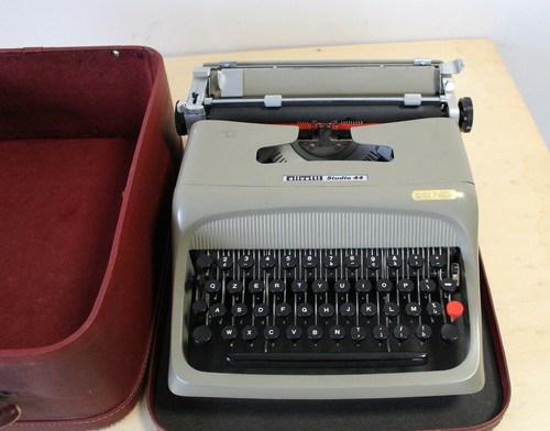 Olivetti studio macchina - olivetti, 44