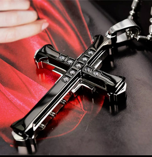 Collana croce ciondolo uomo