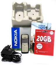Nokia 1100 RH-18 telefono