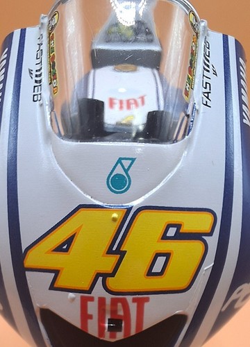Yamaha yzr m1 - 1/12,
