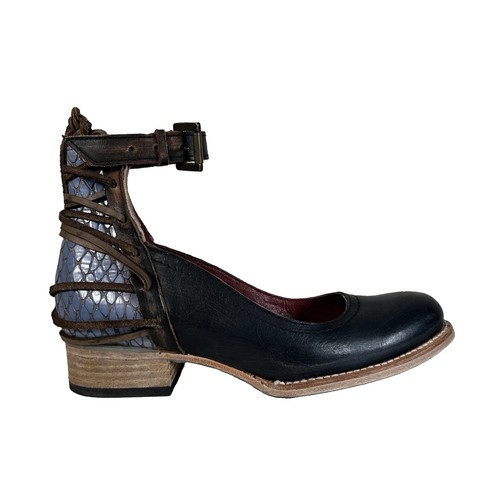 Scarpe con lacci freebird - con,
