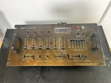 Equalizzatore stereo vintage