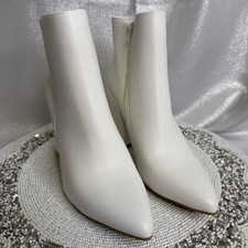 Sugar Evvie White Ankle Boots