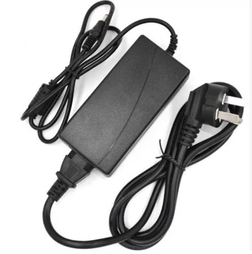 Alimentatore adattatore