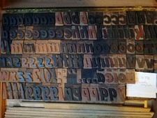 CARATTERI TIPOGRAFICI IN LEGNO