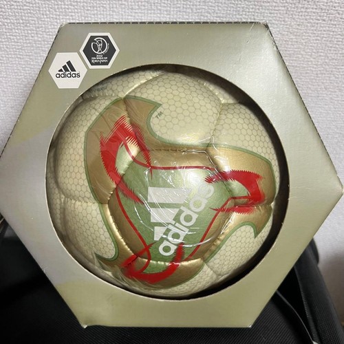 Pallone calcio adidas - calcio,