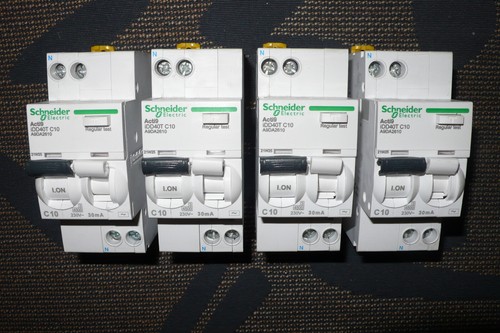 Disjoncteur differentiel 10a - disjoncteur,