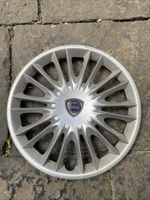 2 Borchie Coppe Copri Ruote Originali Da 15 Lancia Y 846 Anno 2010