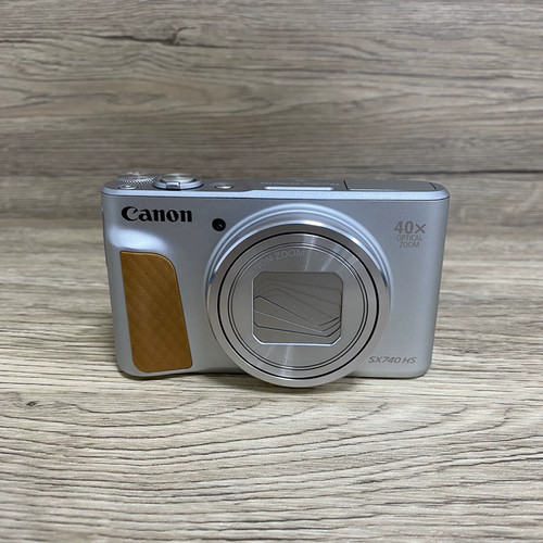 Canon powershot sx740 - canon,