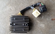 Regolatore tensione - regolatore,