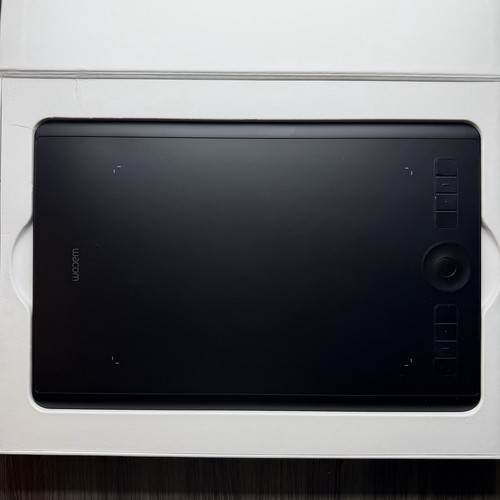 Wacom intuos pro medium - wacom,