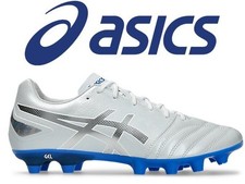 Nuove scarpe da calcio asics