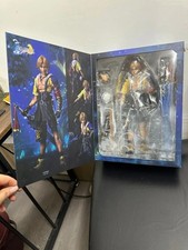 Action Figure Final Fantasy XV TIDUS 25 Cm Play Arts Statua Collezione NUOVA 