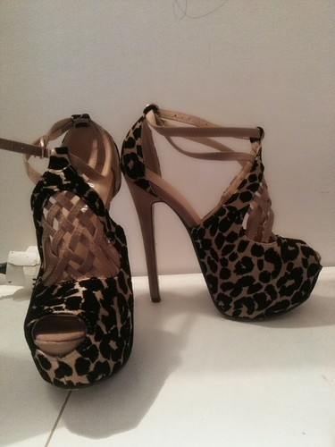 Sandali leopardati beige nero