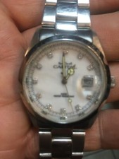 watch, capital quartz date