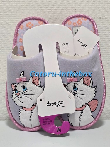 Chaussons pantoufles - /,