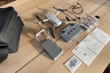 DJI Mini 2 SE fly More Combo