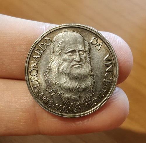 Leonardo vinci medaglia - vinci,