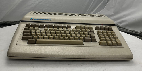 Raro computer commodore 610 - raro,