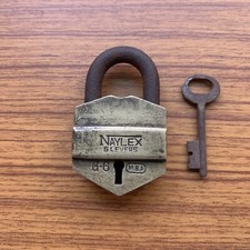 Lucchetto o serratura in