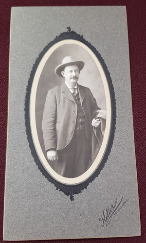 Jefferson johns suit - in,