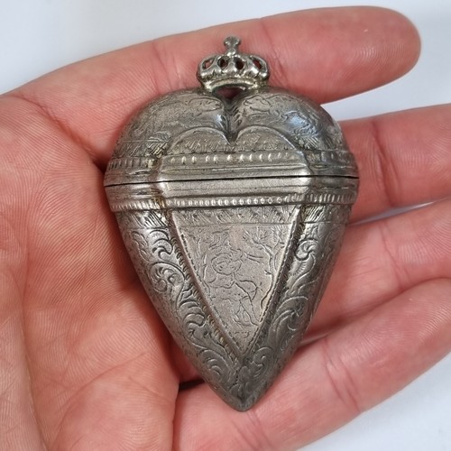 Antica scatola porta spezie