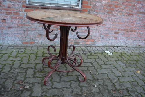 Tavolo legno curvato - tavolo, tipo