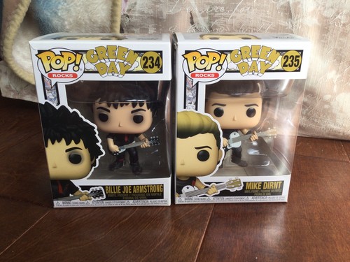 Funko pop rocks green - pop!, day