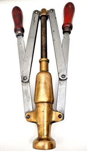 Utensile vintage tappatrice - vintage,
