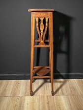 Antica Colonna in Legno