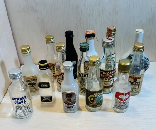 Lot miniature liquor - lot, of