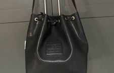SPLENDIDA BORSA FENDI AUTENTICA NERA CON DETTAGLI ORO TRACOLLA