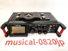 TASCAM DR-70D registratore di