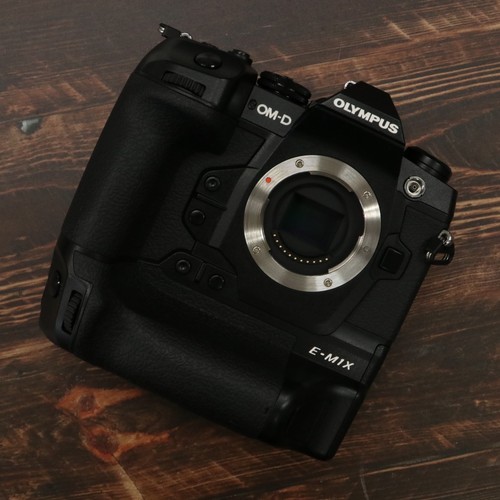 Corpo fotocamera mirrorless