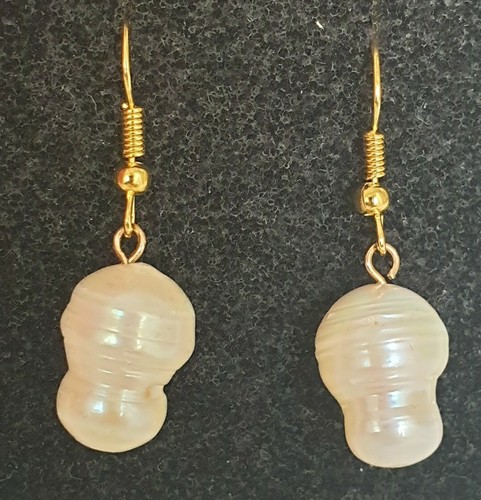 Orecchini con perle - con,