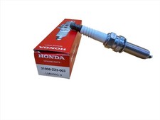 Candela  originale HONDA per fuoribordo  dal  BF40 aL BF60 LMAR6C-9 NGK