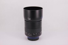 Zeiss Milvus 85 mm F1.4 per