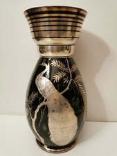 VASO VETRO NERO CON PAVONE -