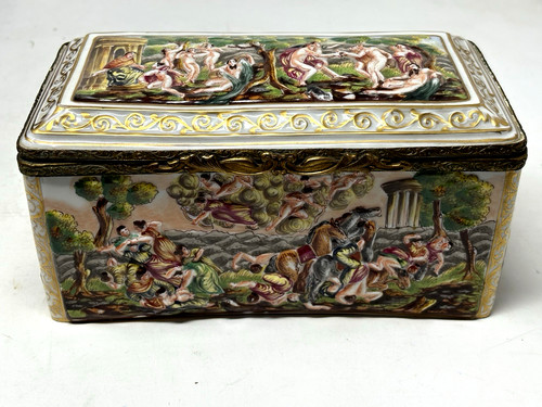 Antica scatola cofanetto
