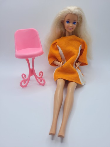 Vintage 1980 90s barbie doll - vintage,