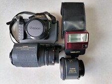 Canon T80 Fotocamera con Obiettivi Zoom 75-200mm e 50mm f/1.8 + Flash Speedlite