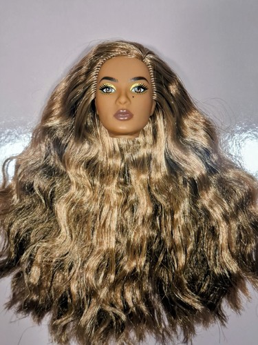Barbie signature basics you - barbie,