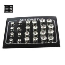 Orecchini a perno moissanite