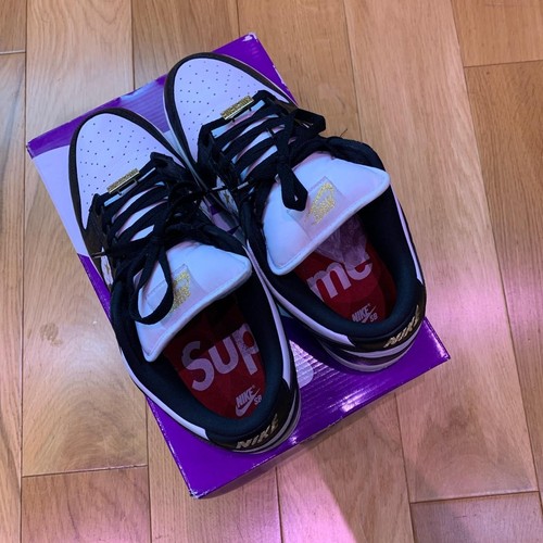 Supreme nike dunk low - nike,
