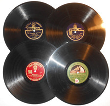 LOTTO di 4 DISCHI GRAMMOFONO