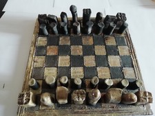 scacchiera in ceramica raku nero e oro, moderna realizzata a mano, cm 29,5