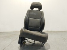 ASIENTO DELANTERO DERECHO /