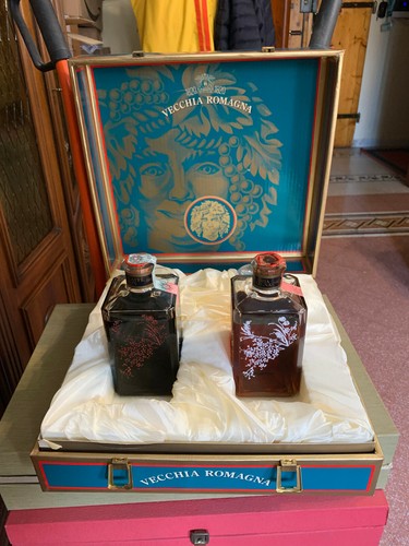 Rare box vecchia romagna - romagna, buton