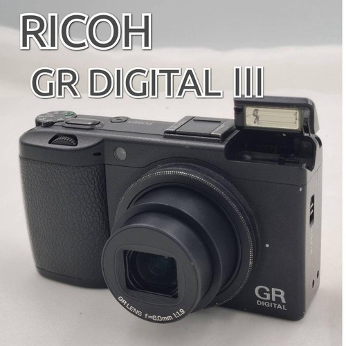 Fotocamera digitale compatta