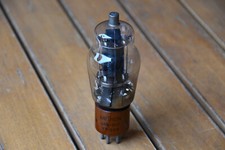 Tetrodo di potenza Raytheon 807 (VT-100)